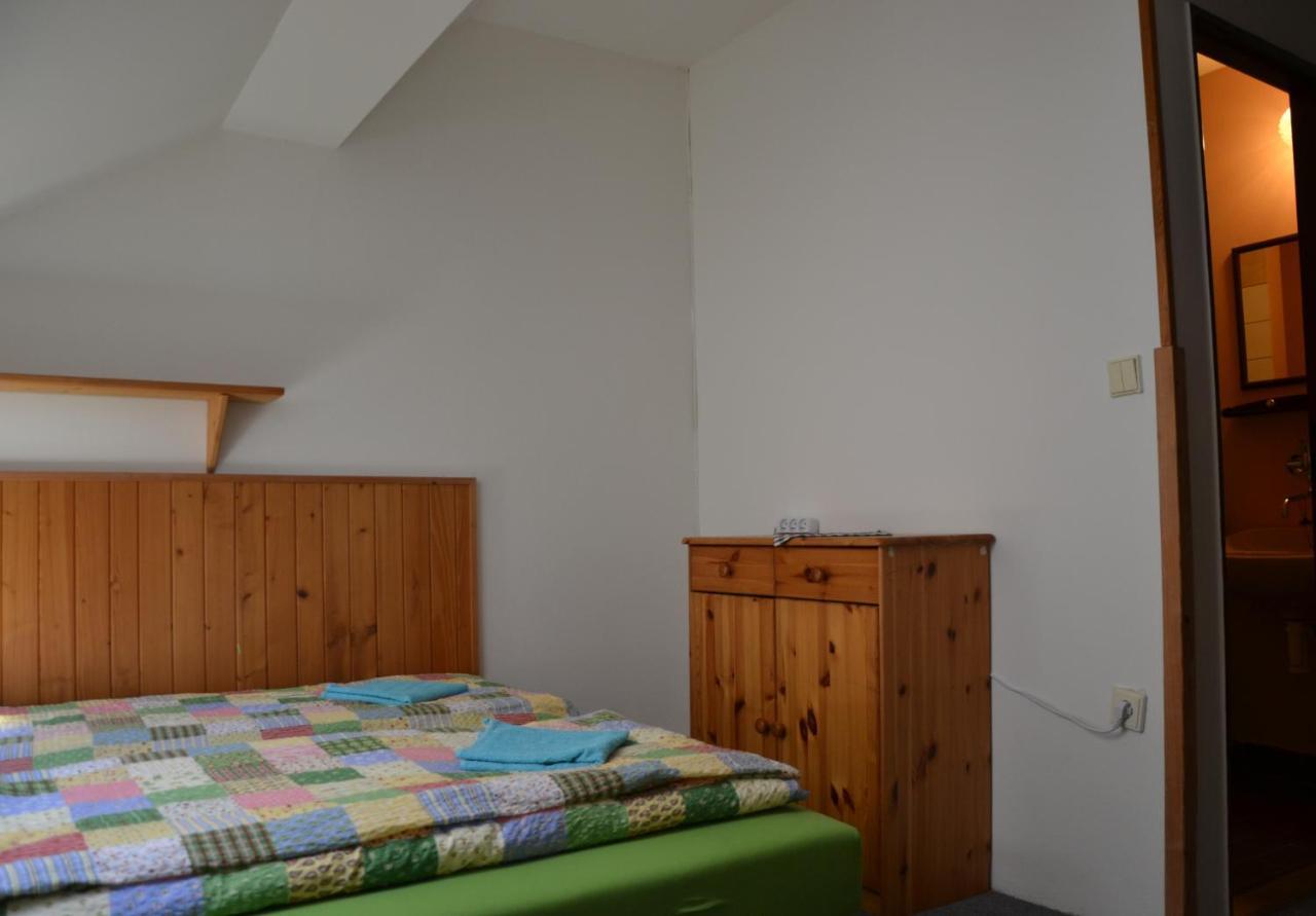 Penzion U Lipy Vysoke nad Jizerou Bagian luar foto